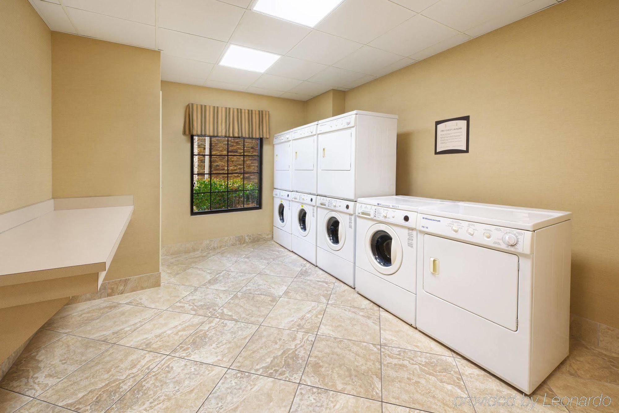 Homewood Suites By Hilton Montgomery Eastchase Екстер'єр фото