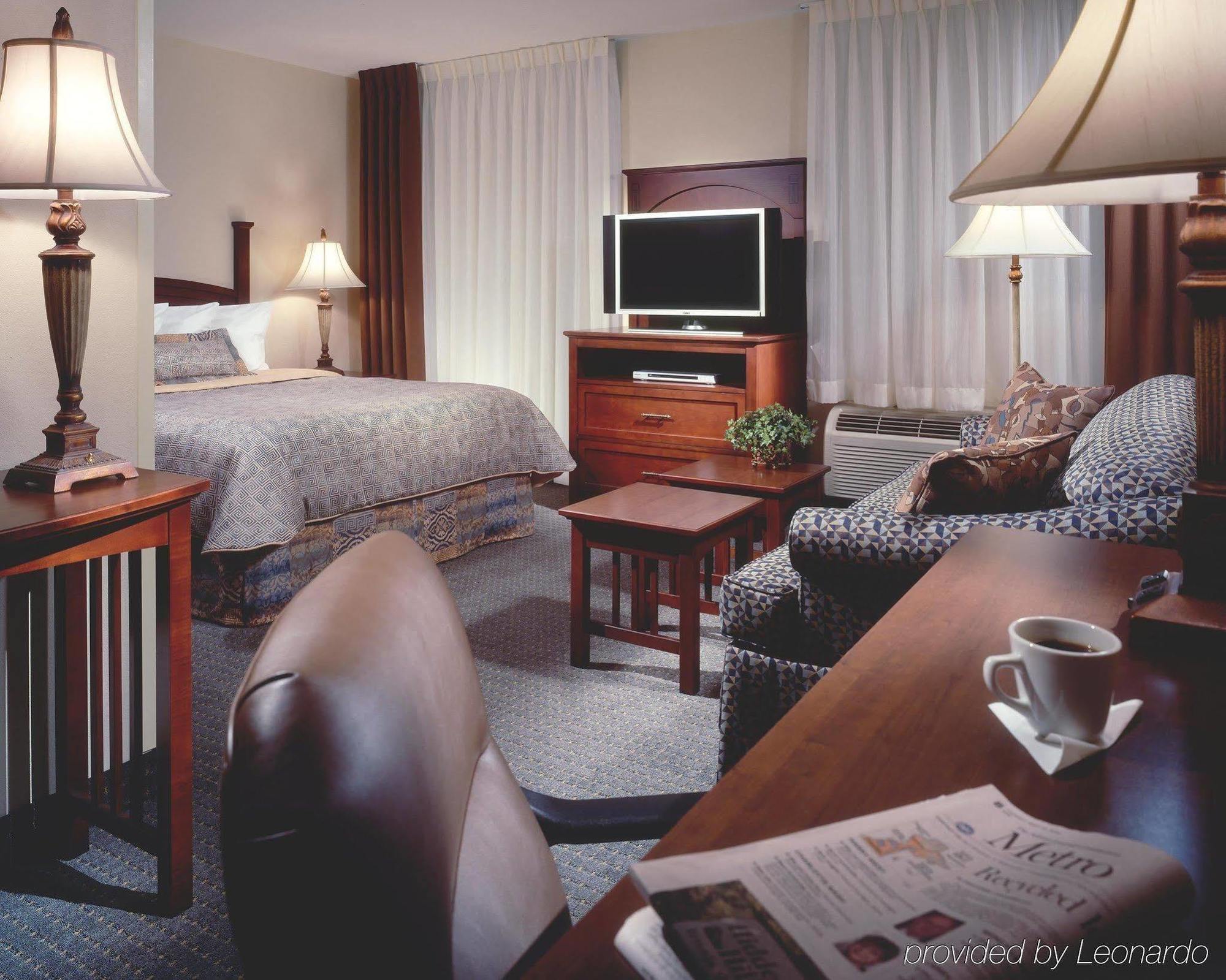 Homewood Suites By Hilton Montgomery Eastchase Екстер'єр фото